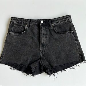 Black Zara jean shorts